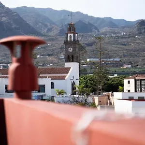 https://tabaiba-guesthouse.in-canary-islands.com